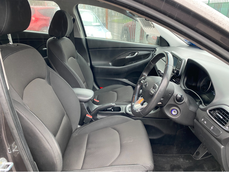 2017 Hyundai i30 1.6L Diesel For Sale Images
