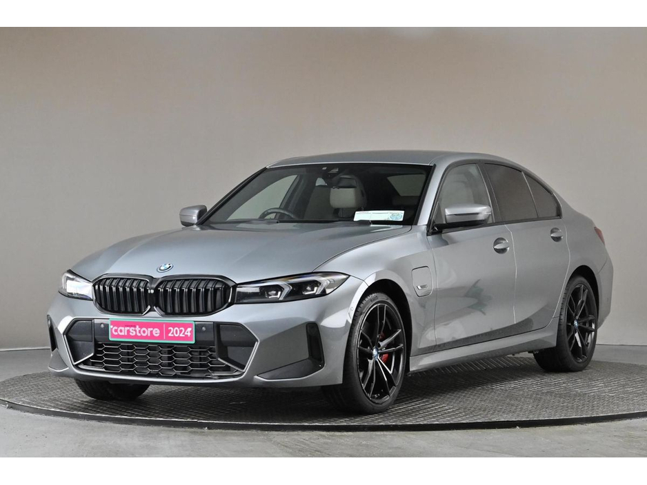 BMW 3 Series 330E M SPORT PRO +TECH + COMFORT PACK*FULLY LOADED*BEIGE LEATHER* — thumbnail 3