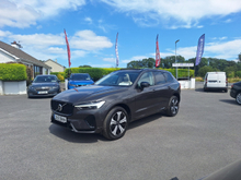 2023 Volvo XC60 2L Petrol Plug-in Hybrid For Sale Images