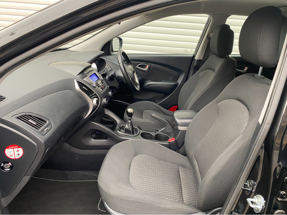 Hyundai ix35 1.7 D@ Waltons Garage Ranelagh — thumbnail 11