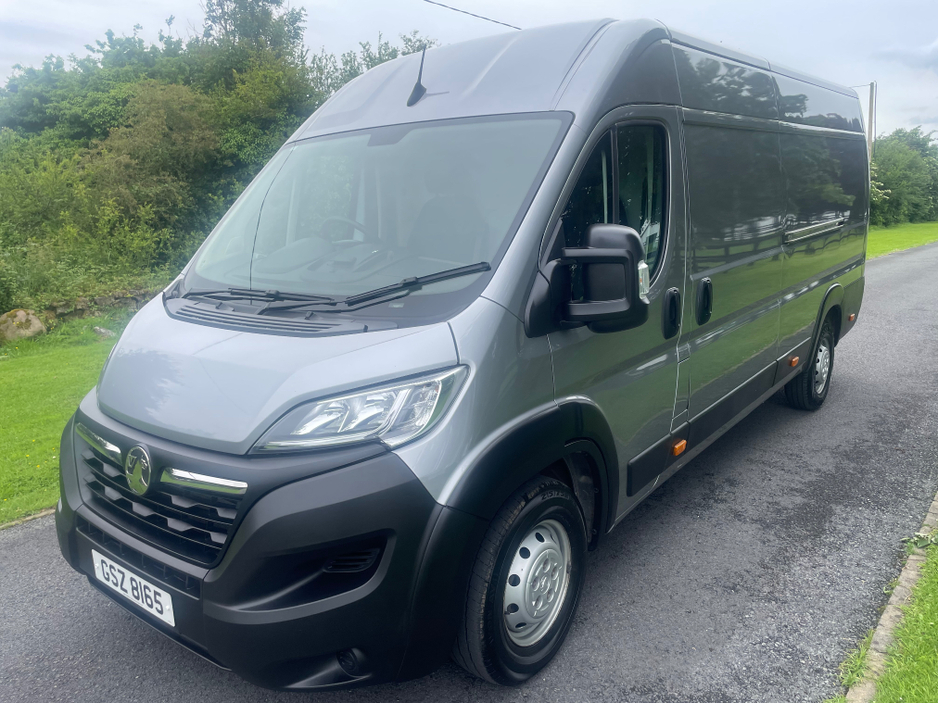 2023 Vauxhall Movano 2.2L Diesel For Sale Images