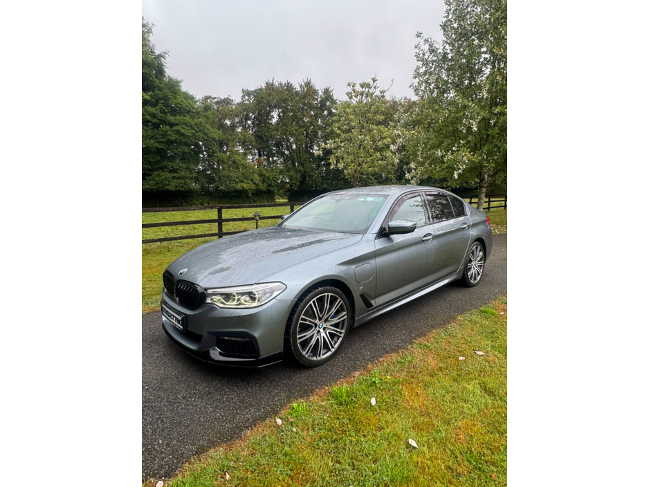 2017 BMW 5 Series 2L Petrol Plug-in Hybrid For Sale Images