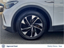 2022 VOLKSWAGEN ID.4 Life 77kWh