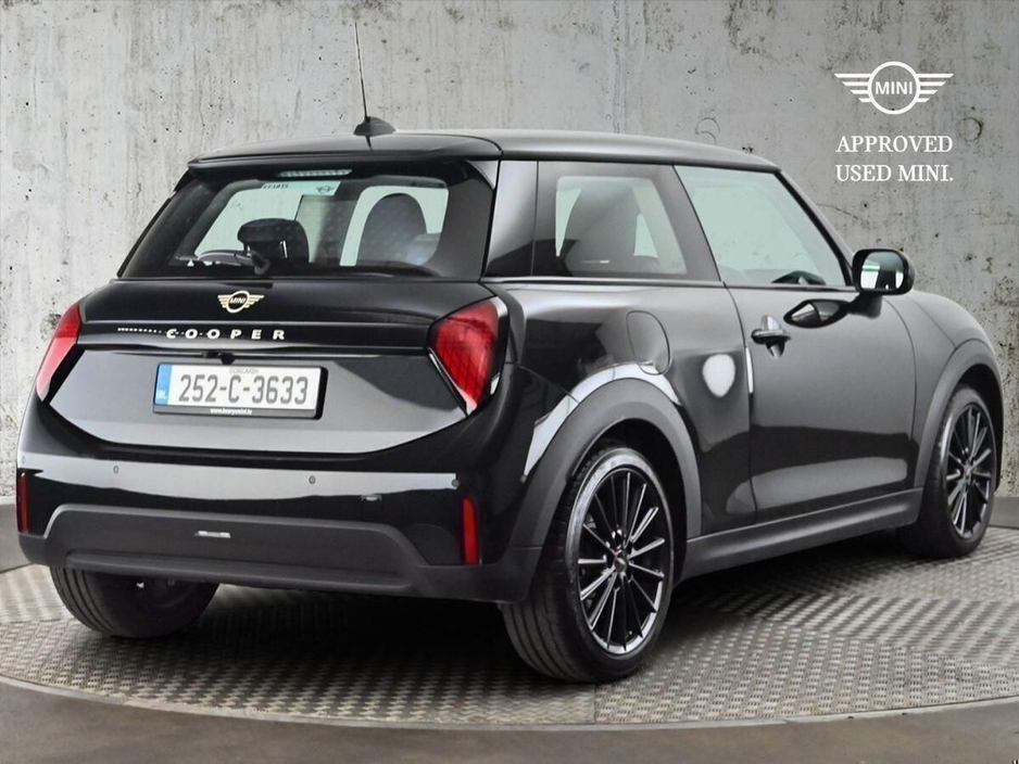 2025 MINI Hatch 1.5L Petrol For Sale Images