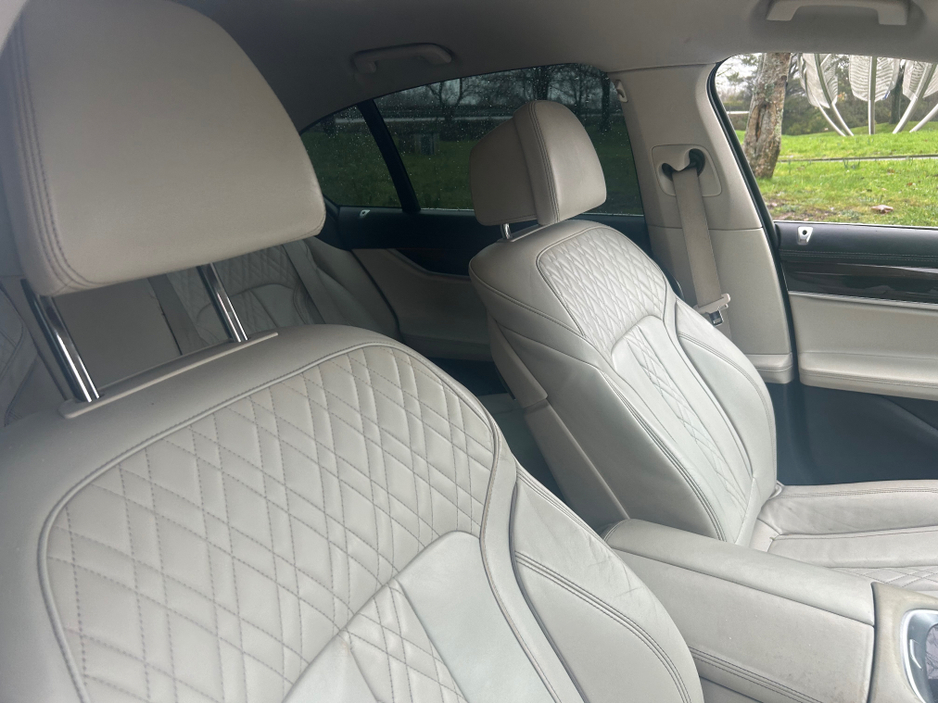2016 BMW 7 Series 3L Diesel For Sale Images