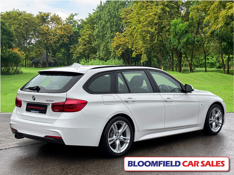 BMW 3 Series 320i MSPORT , AUTO // PRISTINE — thumbnail 7