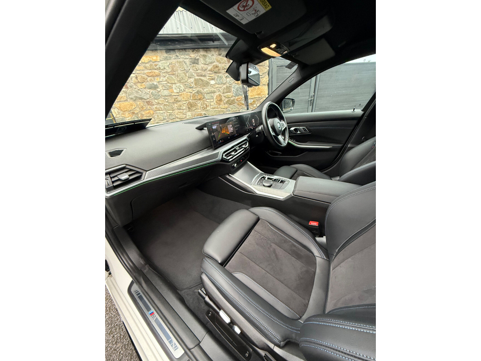 2023 BMW 3 Series 2L Petrol Plug-in Hybrid For Sale Images