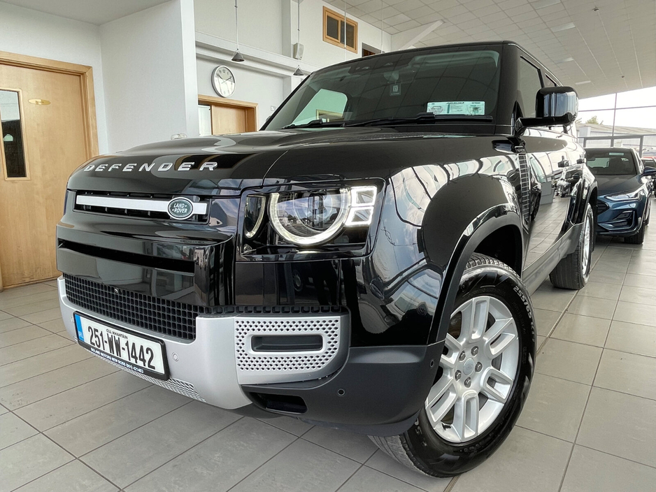 2025 Land Rover Defender 3L Diesel For Sale Images