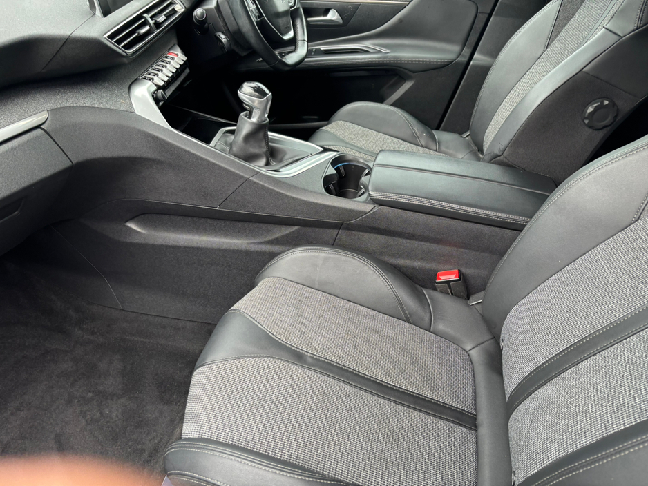 2020 Peugeot 3008 1.2L Petrol For Sale Images