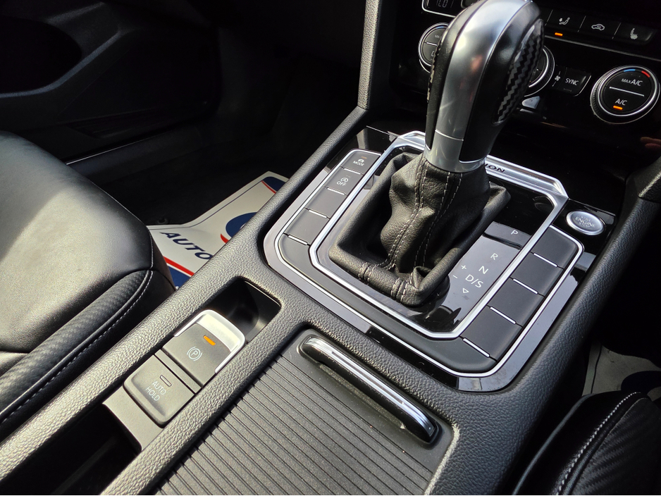 2019 Volkswagen Arteon 2L Petrol For Sale Images