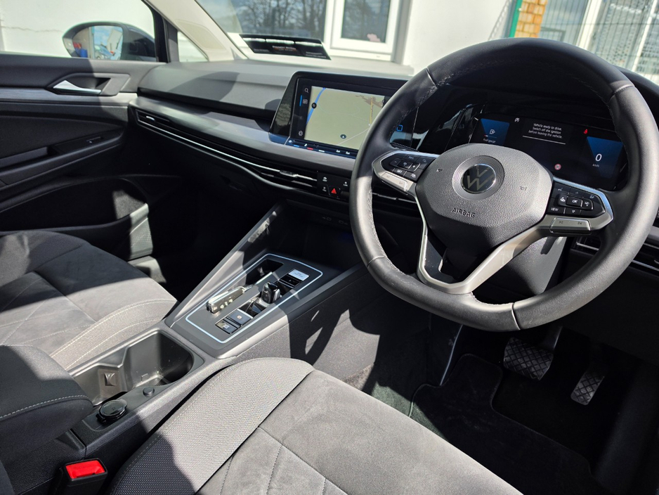 2021 Volkswagen Golf 2L Diesel For Sale Images