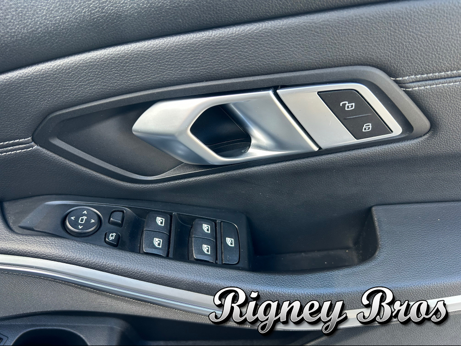 2020 BMW 3 Series 2L Petrol Plug-in Hybrid For Sale Images