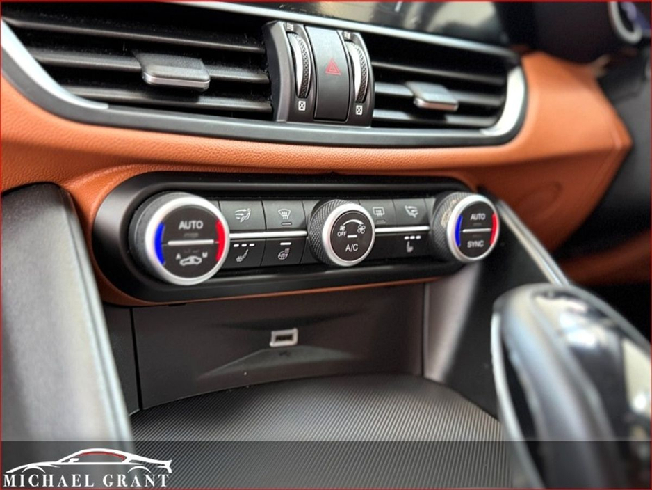 2019 Alfa Romeo Giulia 2.0L Petrol For Sale Images