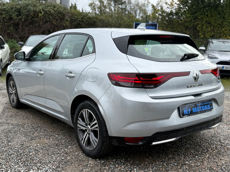 2021 Renault Megane 1.6L Petrol Plug-in Hybrid For Sale Images