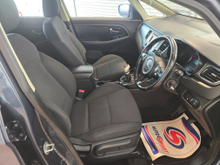 2014 Kia Carens 1.7L Diesel For Sale Images