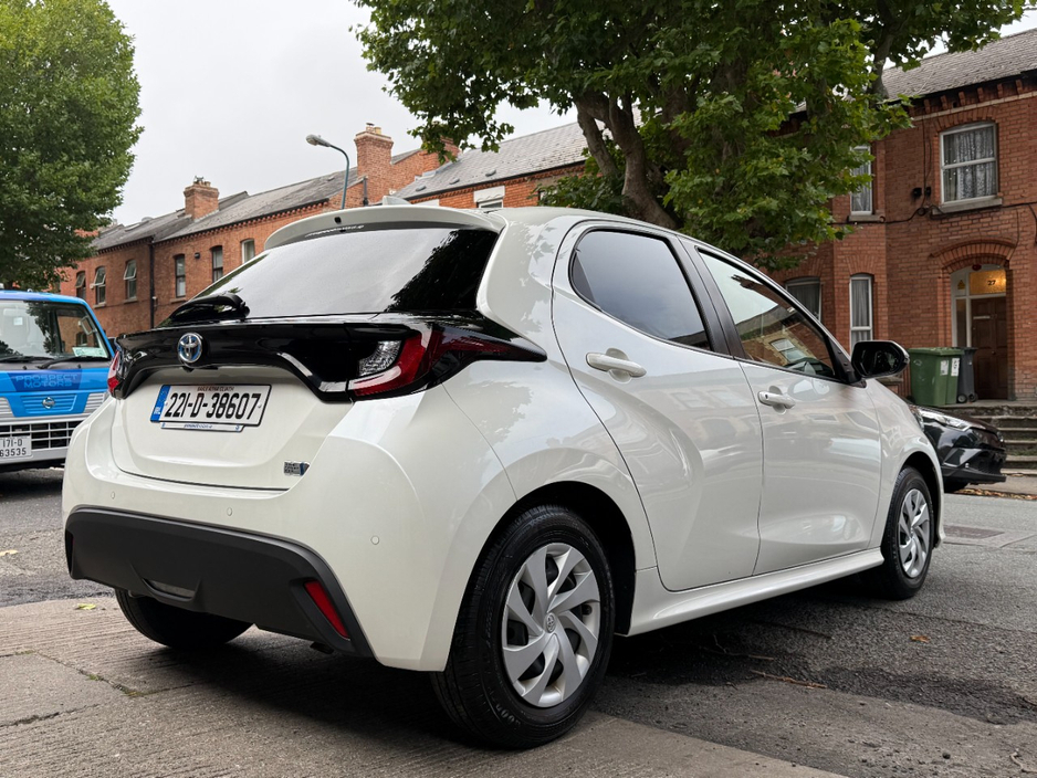 2022 Toyota Yaris 1.5L Petrol Hybrid For Sale Images