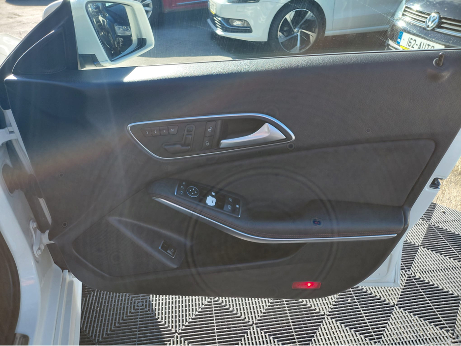 2016 Mercedes-Benz CLA Class 1.6L Petrol For Sale Images