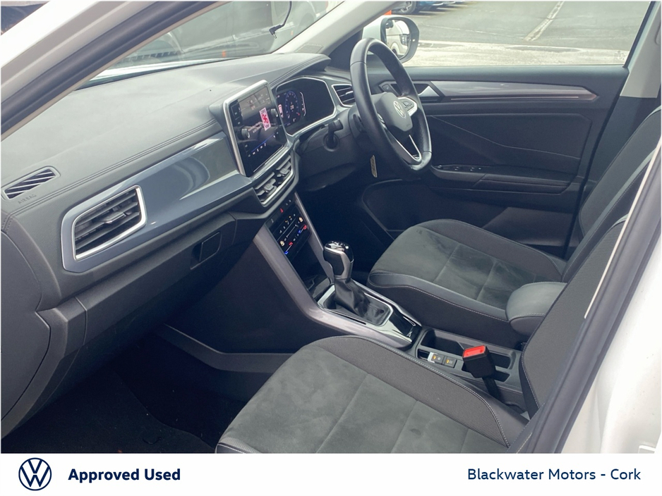Volkswagen T-Roc 1.5TSI 150BHP STYLE AUTOMATIC — thumbnail 21