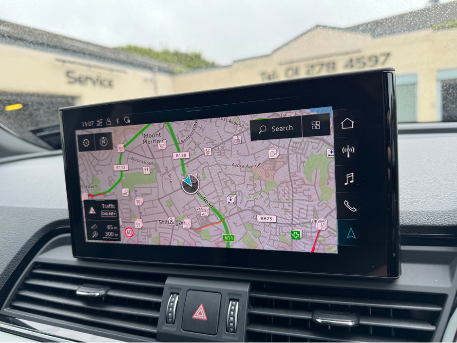 2023 Audi Q5 2.0L Petrol Plug-in Hybrid For Sale Images