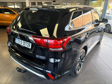 2017 Mitsubishi Outlander 2L Petrol Plug-in Hybrid For Sale Images