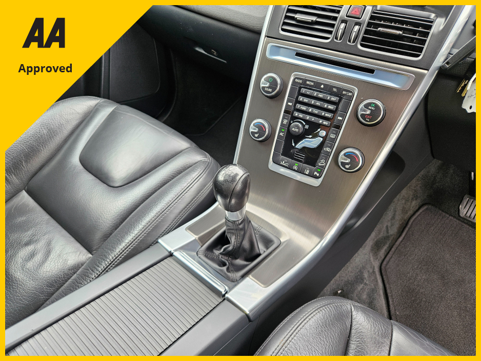 2013 Volvo XC60 2.4L Diesel For Sale Images