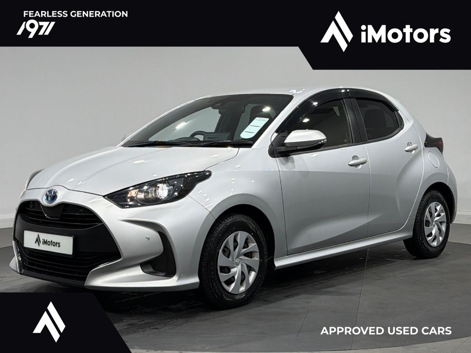 Toyota Yaris AUTOMATIC HYBRID X — thumbnail 8