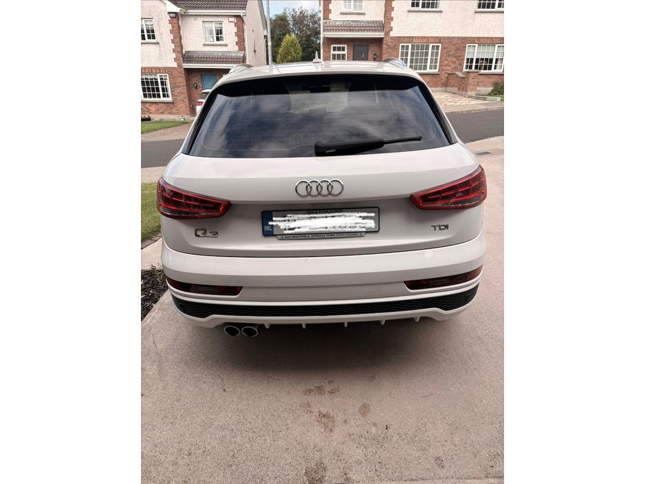 Audi Q3 2.0 TDI 120 S LINE 4DR — thumbnail 2
