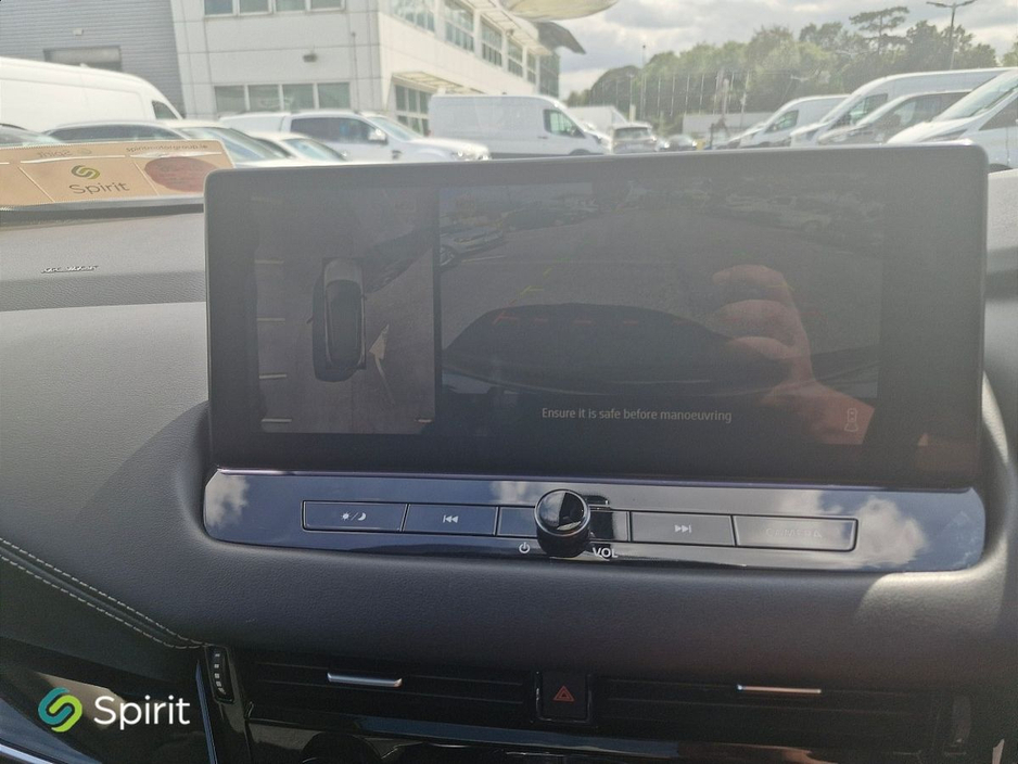 Nissan Qashqai 1.3 MILD HYBRID SV PREMIUM — thumbnail 14