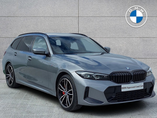 2024 BMW 3 SERIES 330e M Sport Touring LCI