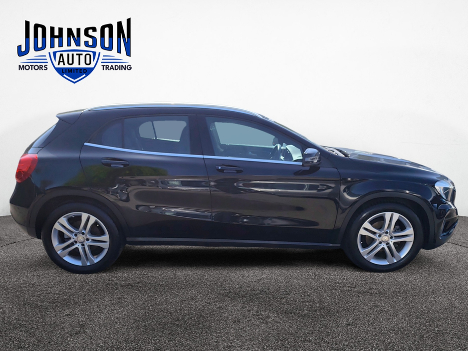 Mercedes-Benz GLA Class 1.6 Petrol Auto — thumbnail 4