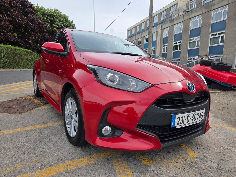 2023 Toyota Yaris For Sale Images