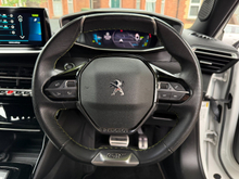 2023 Peugeot 2008 0L Electric For Sale Images