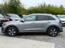 2021 Kia Niro 1.6L Petrol Plug-in Hybrid For Sale Images
