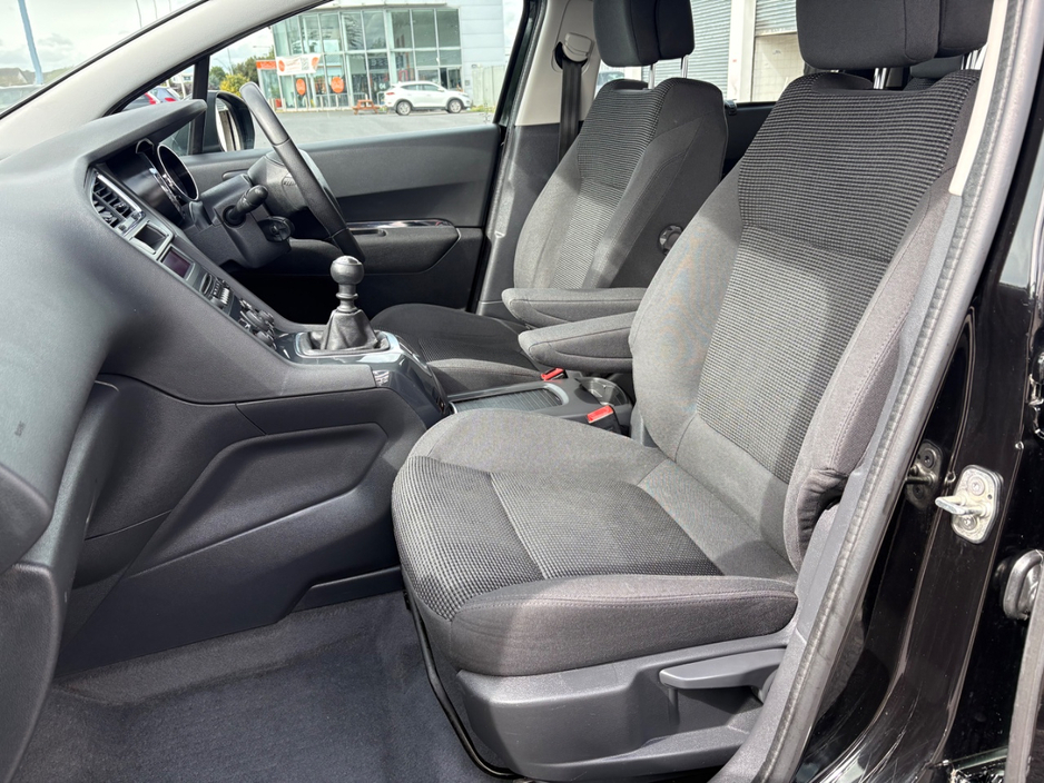 2016 Peugeot 5008 1.6L Diesel For Sale Images