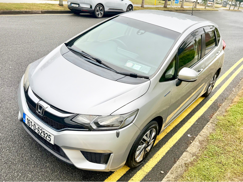 Honda Fit HYBRID!! AUTO!! — thumbnail 16