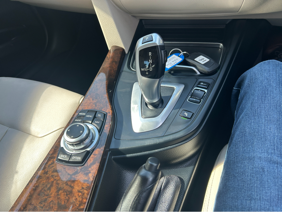 2017 BMW 3 Series 2L Diesel For Sale Images
