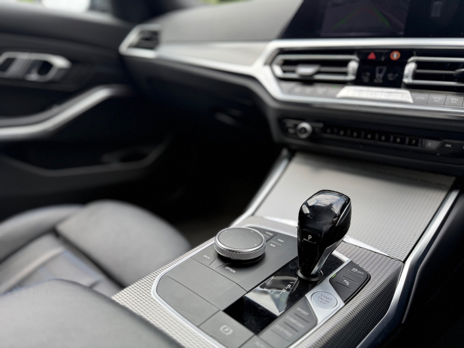 2021 BMW 3 Series 2L Diesel For Sale Images