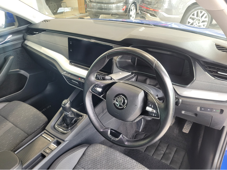 2021 Skoda Octavia 2.0L Diesel For Sale Images