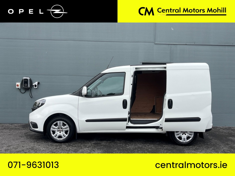 2023 Fiat Doblo 1.6L Diesel For Sale Images