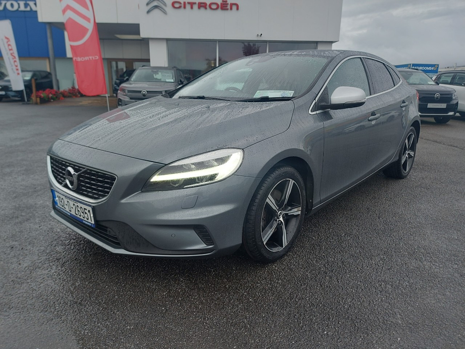 2019 Volvo V40 For Sale Images
