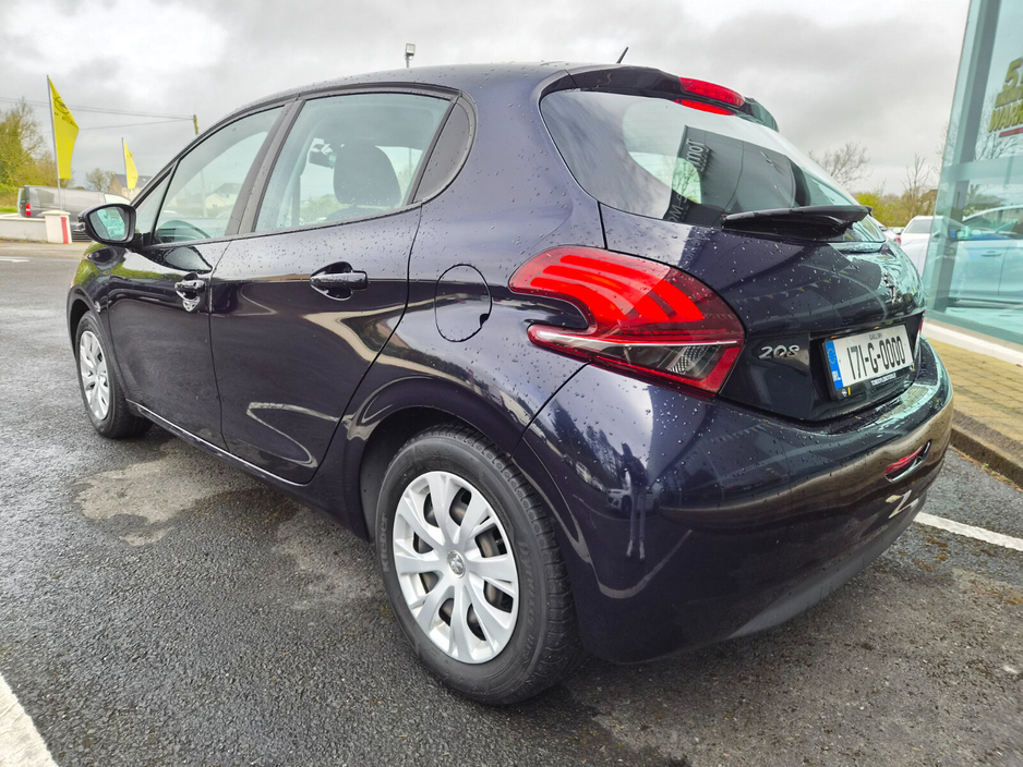Peugeot 208 — thumbnail 5