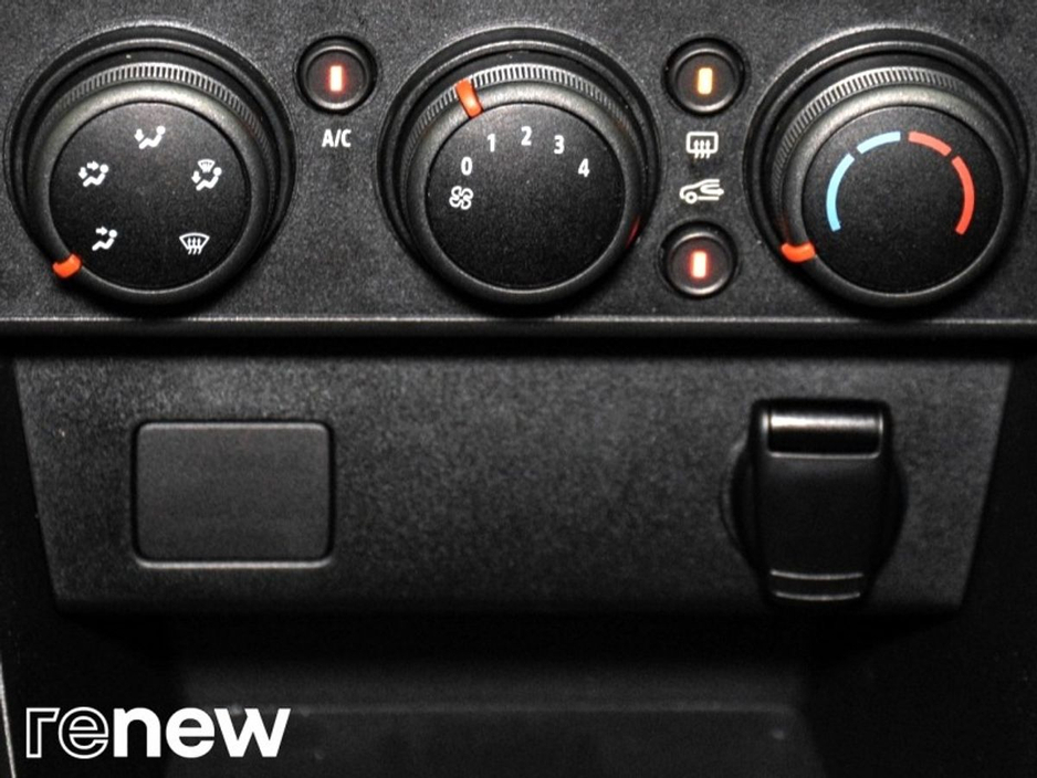 Dacia Sandero SCe 65 Essential — thumbnail 30