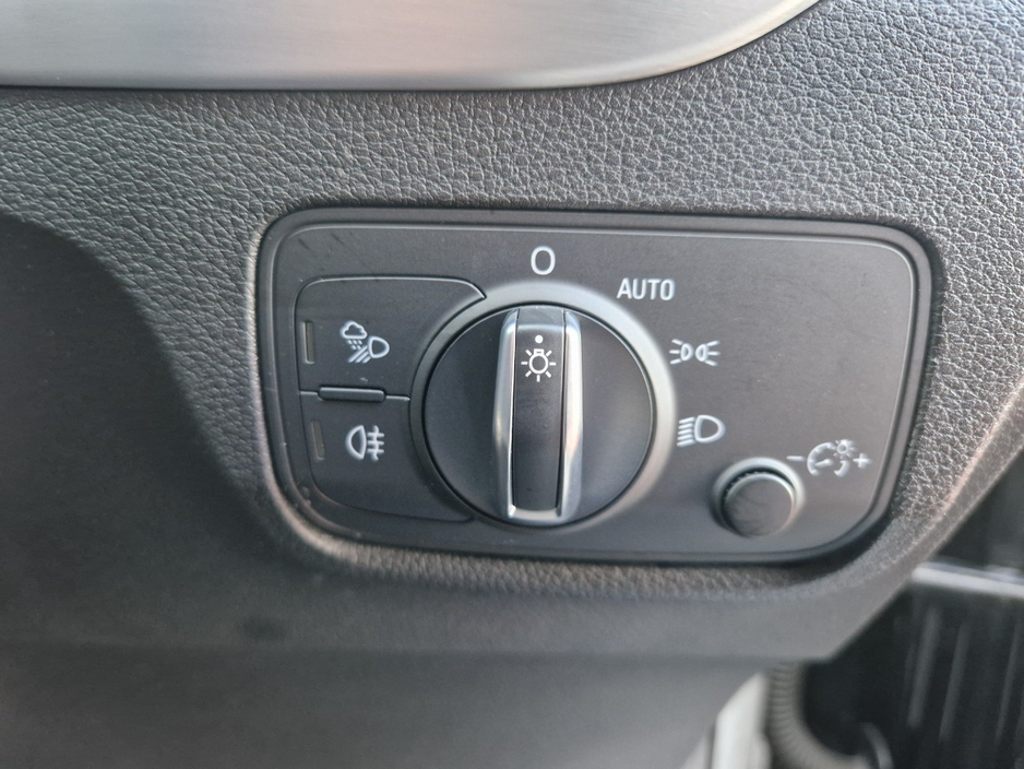 2018 Audi Q2 1L Petrol For Sale Images