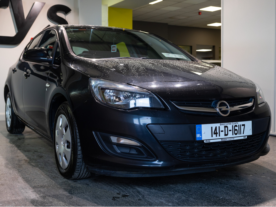 Used Opel Astra 2014 in Dublin