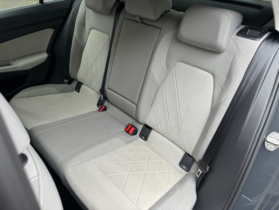 2023 Volkswagen Golf 1.4L Hybrid For Sale Images