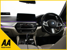 2022 BMW 5 Series 2L Petrol Plug-in Hybrid For Sale Images