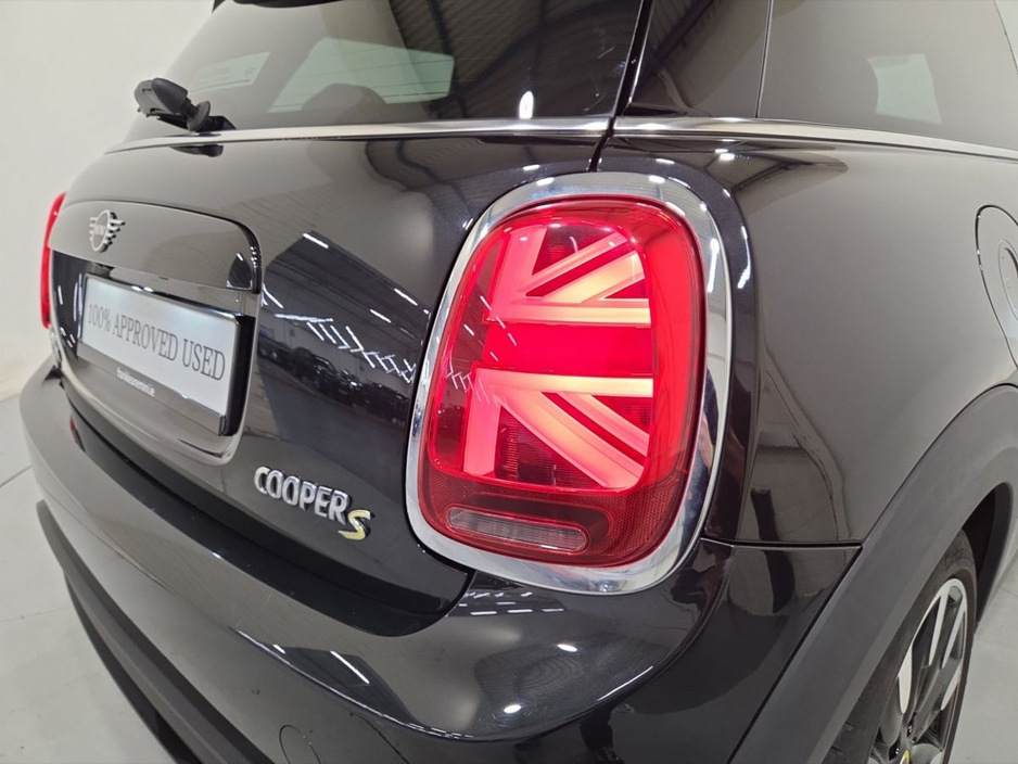 2023 MINI Hatch 0L Electric For Sale Images