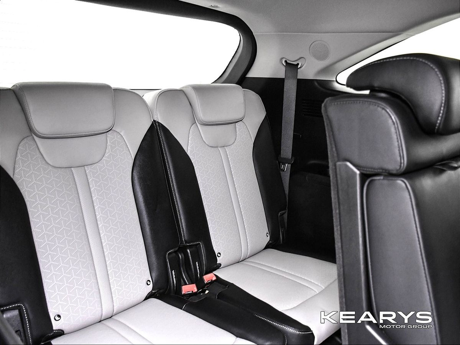 Kia Sorento K3 4X2 Diesel Auto 7 seats — thumbnail 13