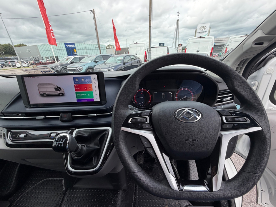2026 Maxus Deliver 9 2L Diesel For Sale Images