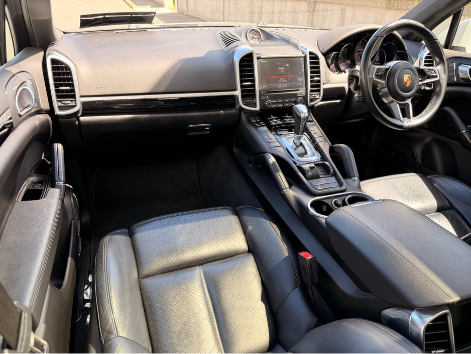 2018 Porsche Cayenne 3L Diesel For Sale Images